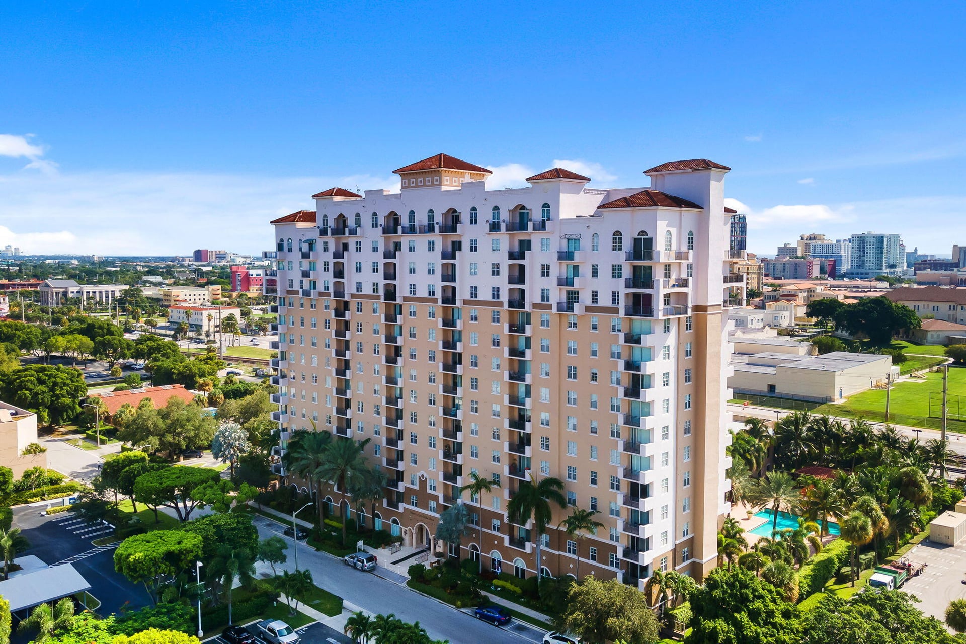The Montecito Unit Lp4 photo 26