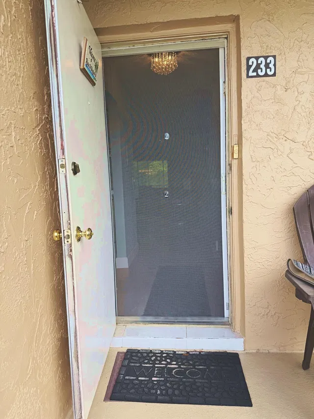 Unit Apt 233 photo 28