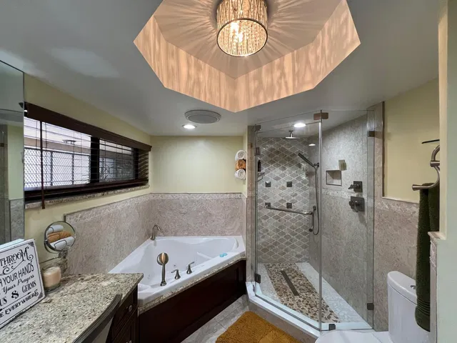 Unit 105 photo 15