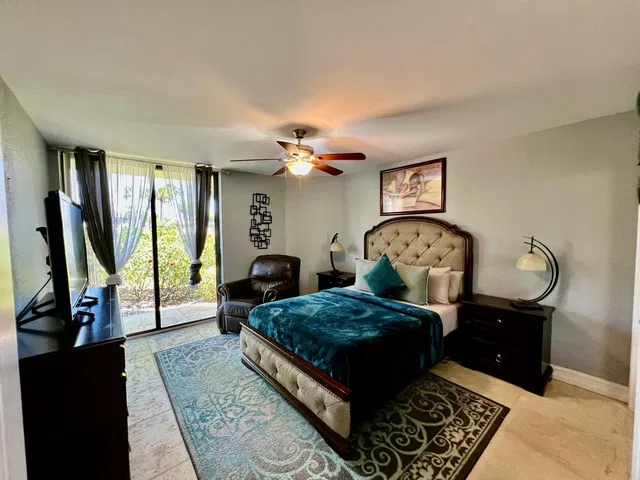 Unit 105 photo 21
