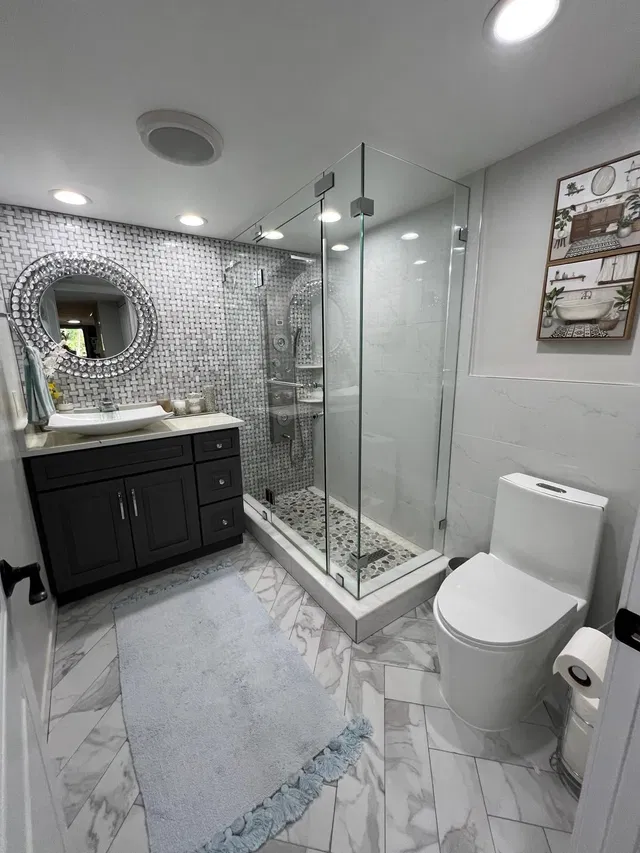 Unit 105 photo 23
