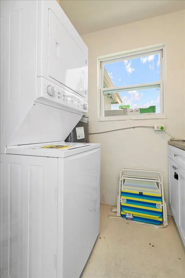 Unit A & B photo 22