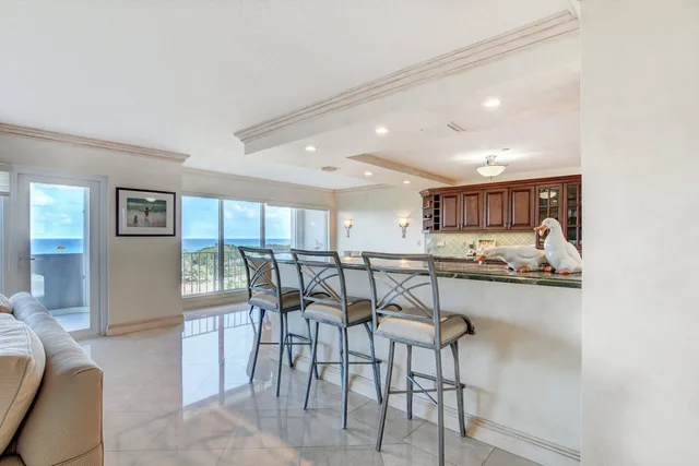 Sea Ranch Club of Boca Unit 607 photo 3