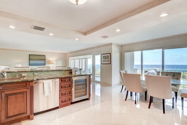 Sea Ranch Club of Boca Unit 607 photo 13