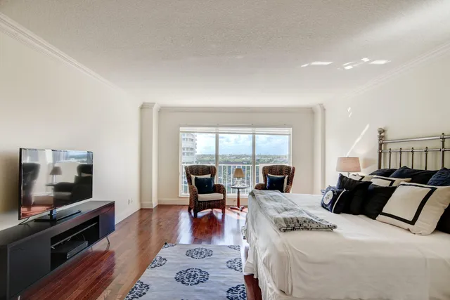 Sea Ranch Club of Boca Unit 607 photo 16