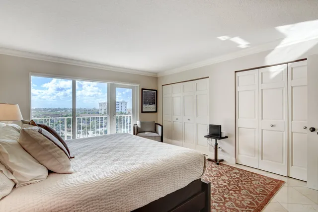 Sea Ranch Club of Boca Unit 607 photo 27