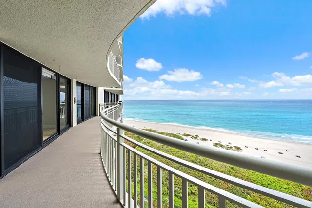 Singer Island Unit 17d photo 4