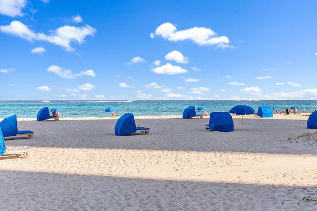 Singer Island Unit 17d photo 15