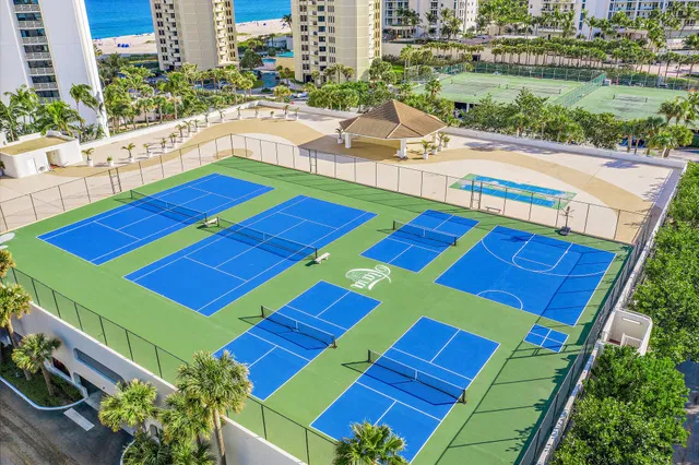 Singer Island Unit 17d photo 25
