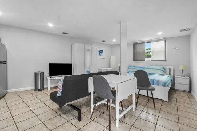 Saddle Trail Park Residence photo 14