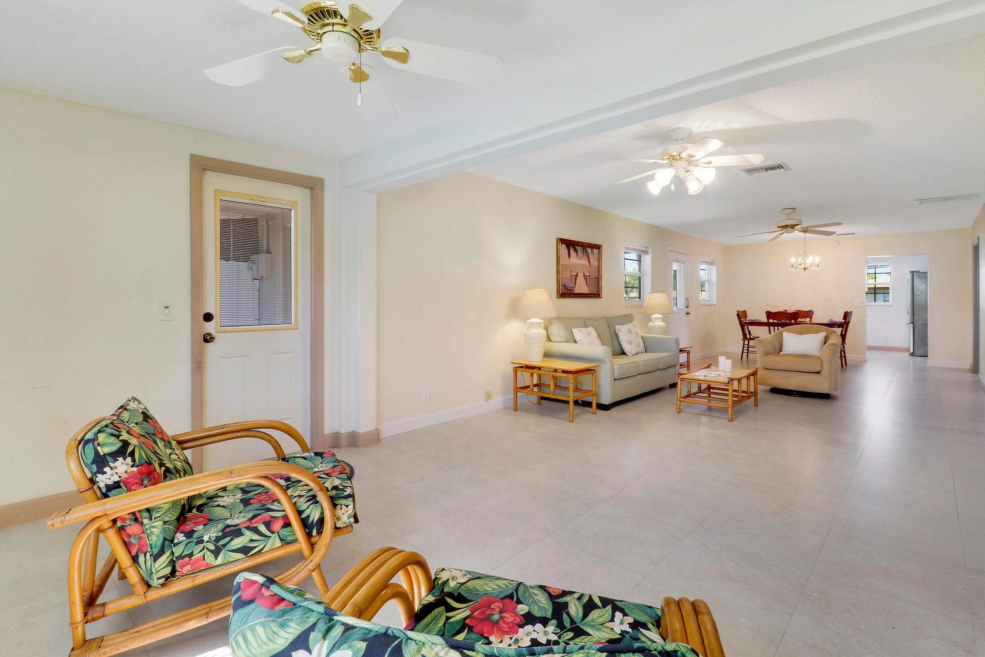 Residence photo 16