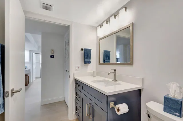  Unit 202 photo 22