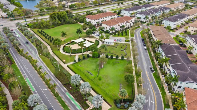 Alton Homes Palm Beach Gardens Residence photo 35