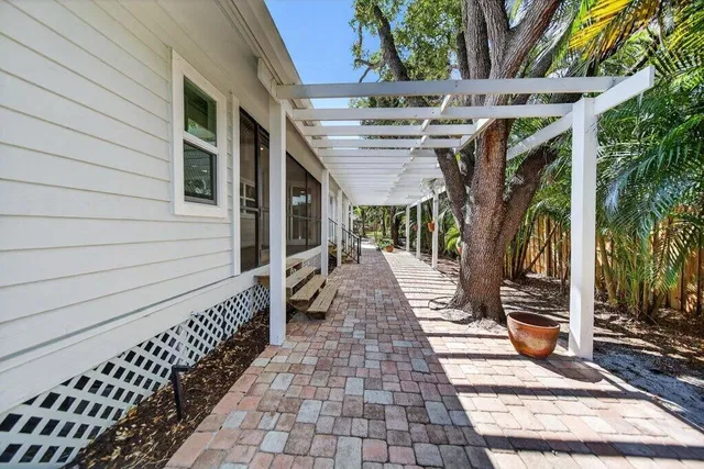 Residence photo 35