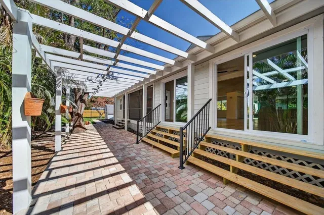 Residence photo 38