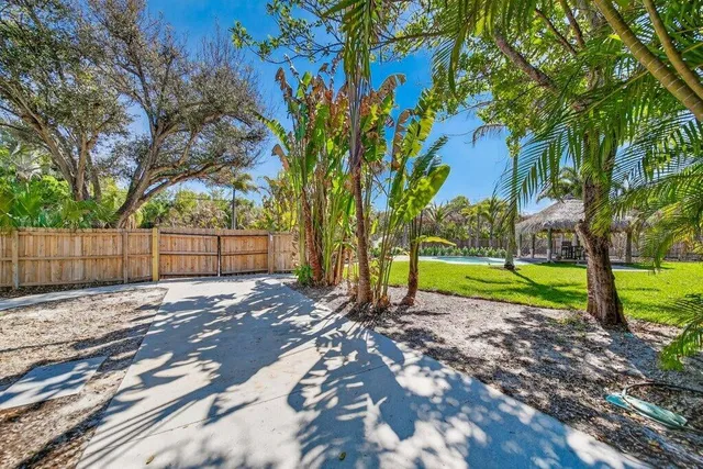 Residence photo 47