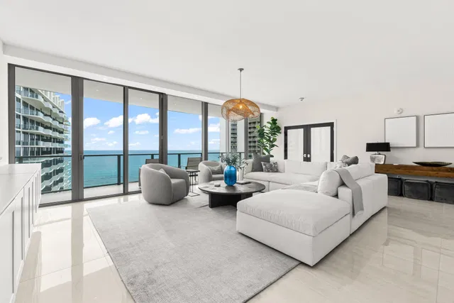 Amrit Ocean Resort & Residences Unit 1604 photo 6