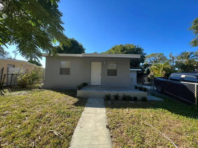  Residence photo 5