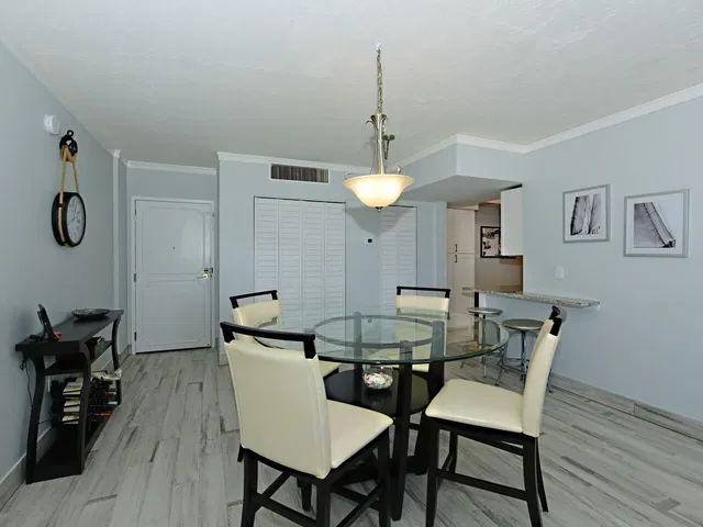 The Patrician of Palm Beach Unit 712 photo 18