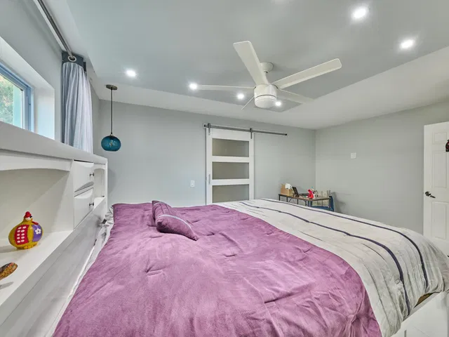 Residence photo 43