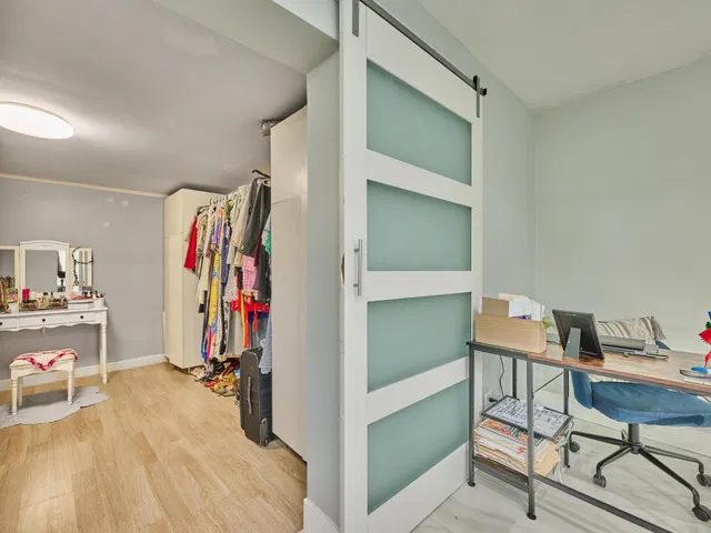 Residence photo 45