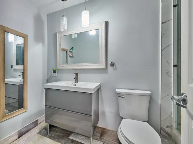 Residence photo 56