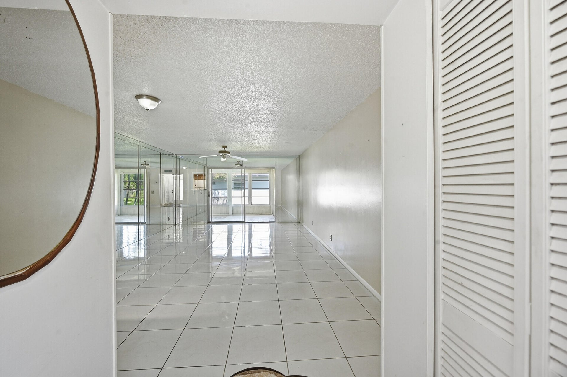 Residence photo 3