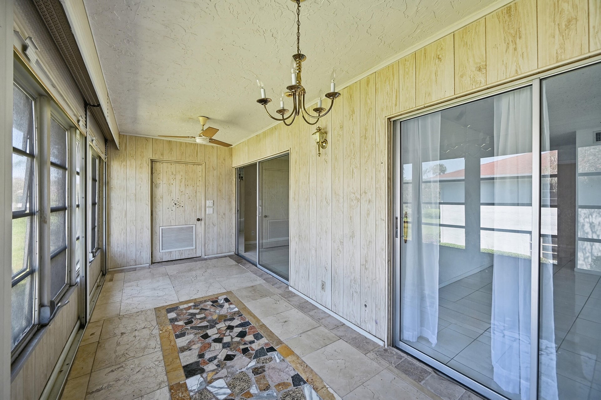 Residence photo 21