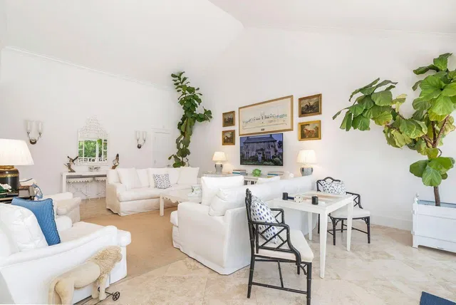 SoSo West Palm Beach Residence photo 5