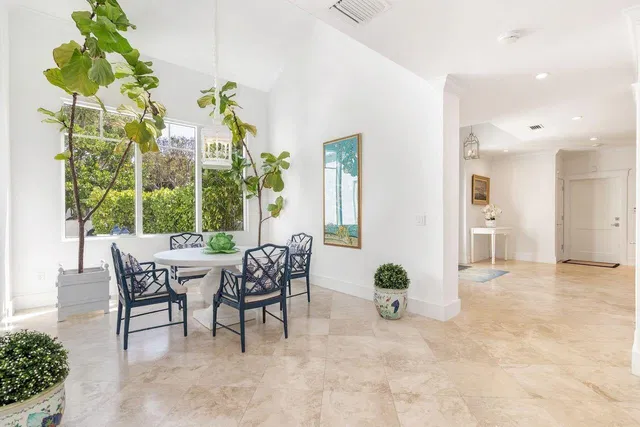 SoSo West Palm Beach Residence photo 11