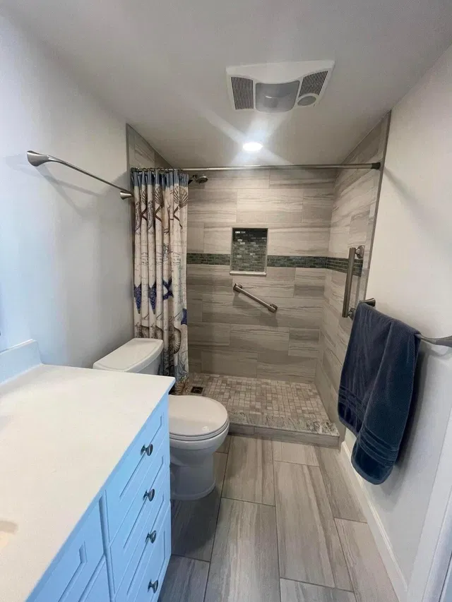 Unit 13104 photo 10