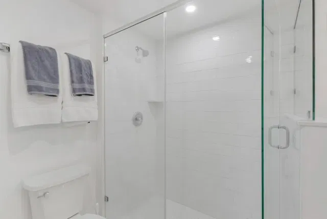 Unit N104 photo 15