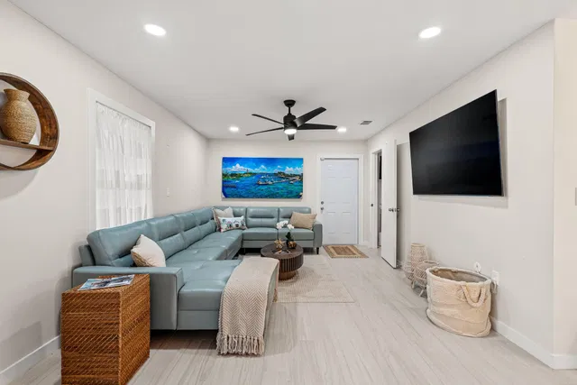 Residence photo 11