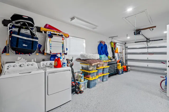 Residence photo 22