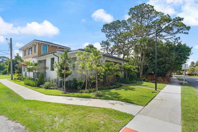 Residence photo 29