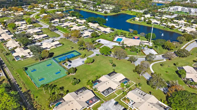 Old Palm Golf Club Residence photo 20