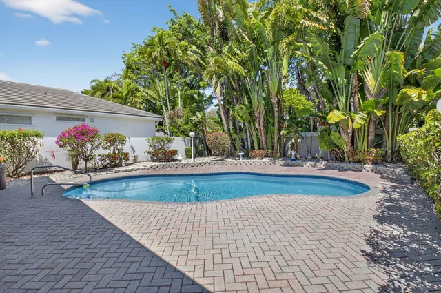 Boca Lago Country Club Homes Residence photo 25