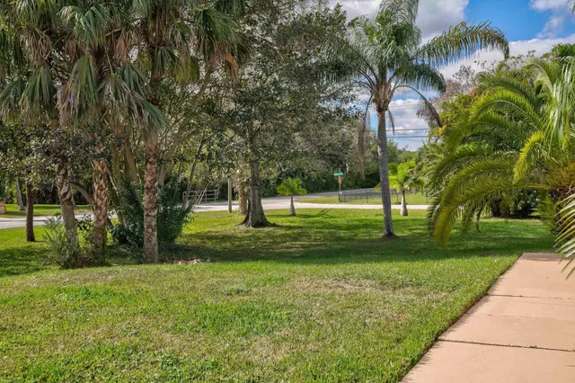 Residence photo 24