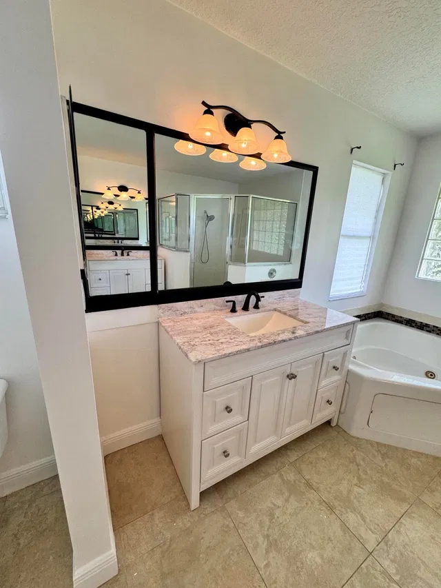 Residence photo 37