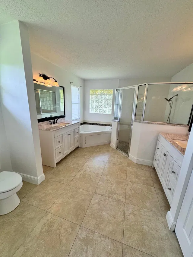 Residence photo 38
