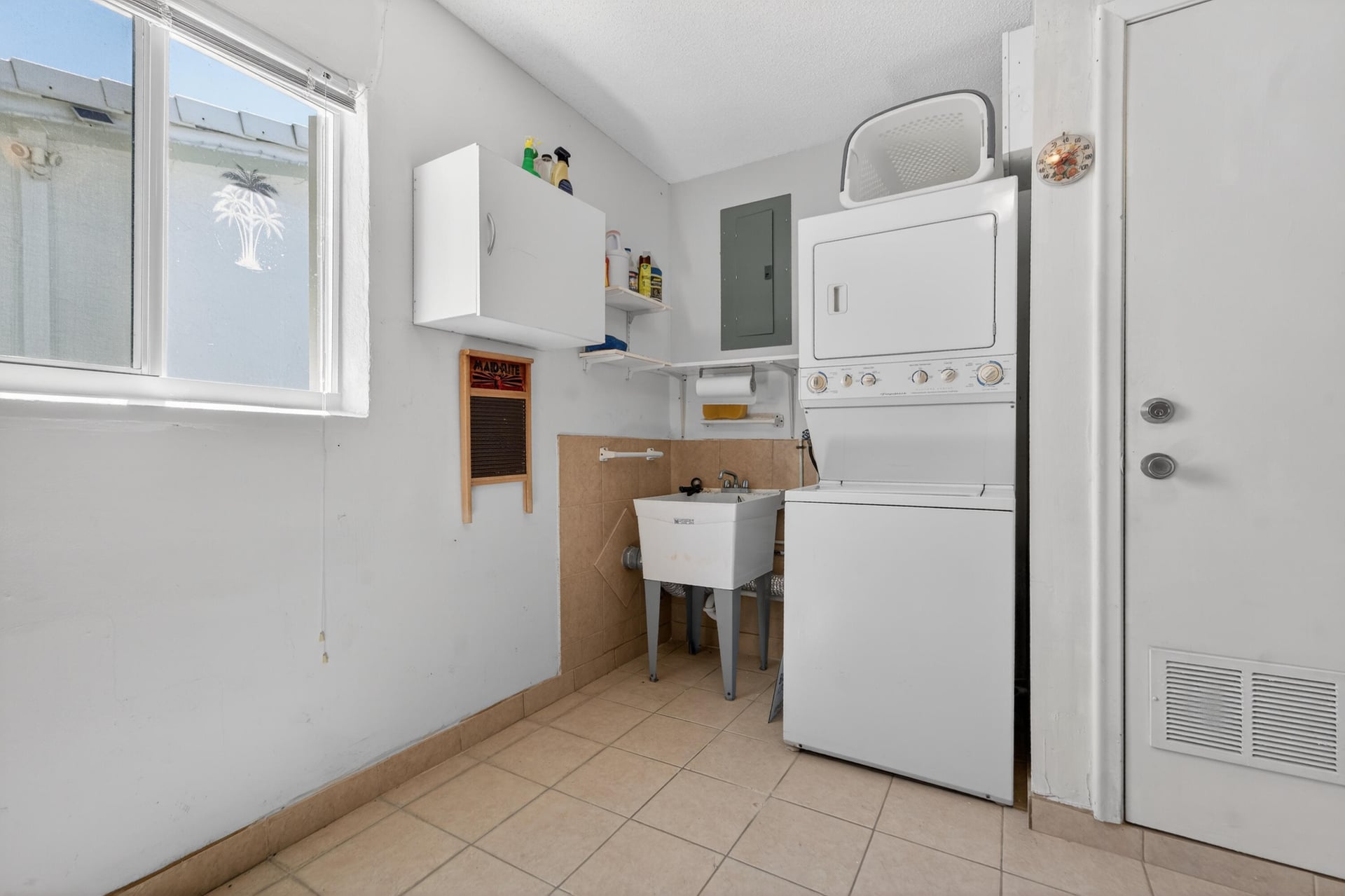Residence photo 26