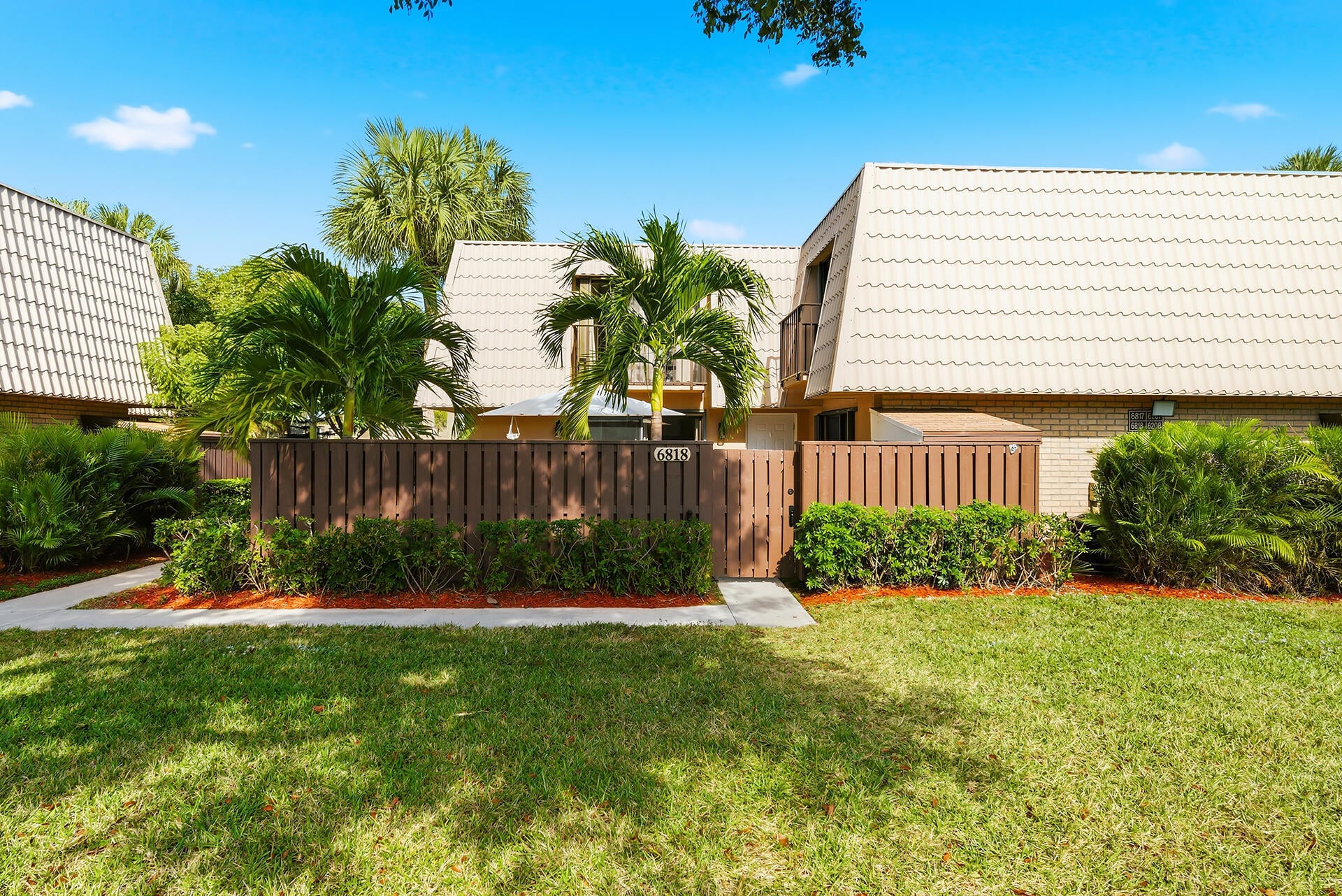 Residence photo 19