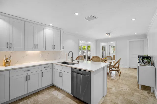 Palm Trail Delray Beach Residence photo 7