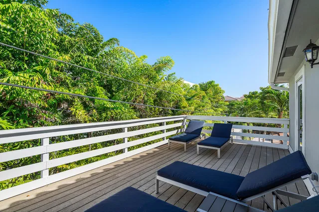 Palm Trail Delray Beach Residence photo 32