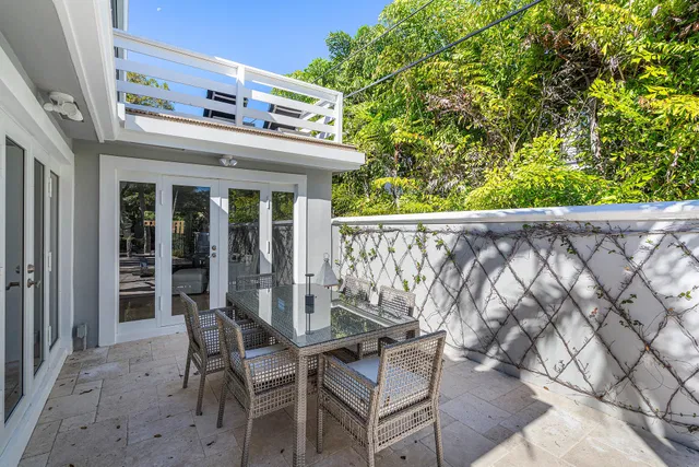 Palm Trail Delray Beach Residence photo 33