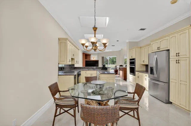 Woodfield Country Club Residence photo 2