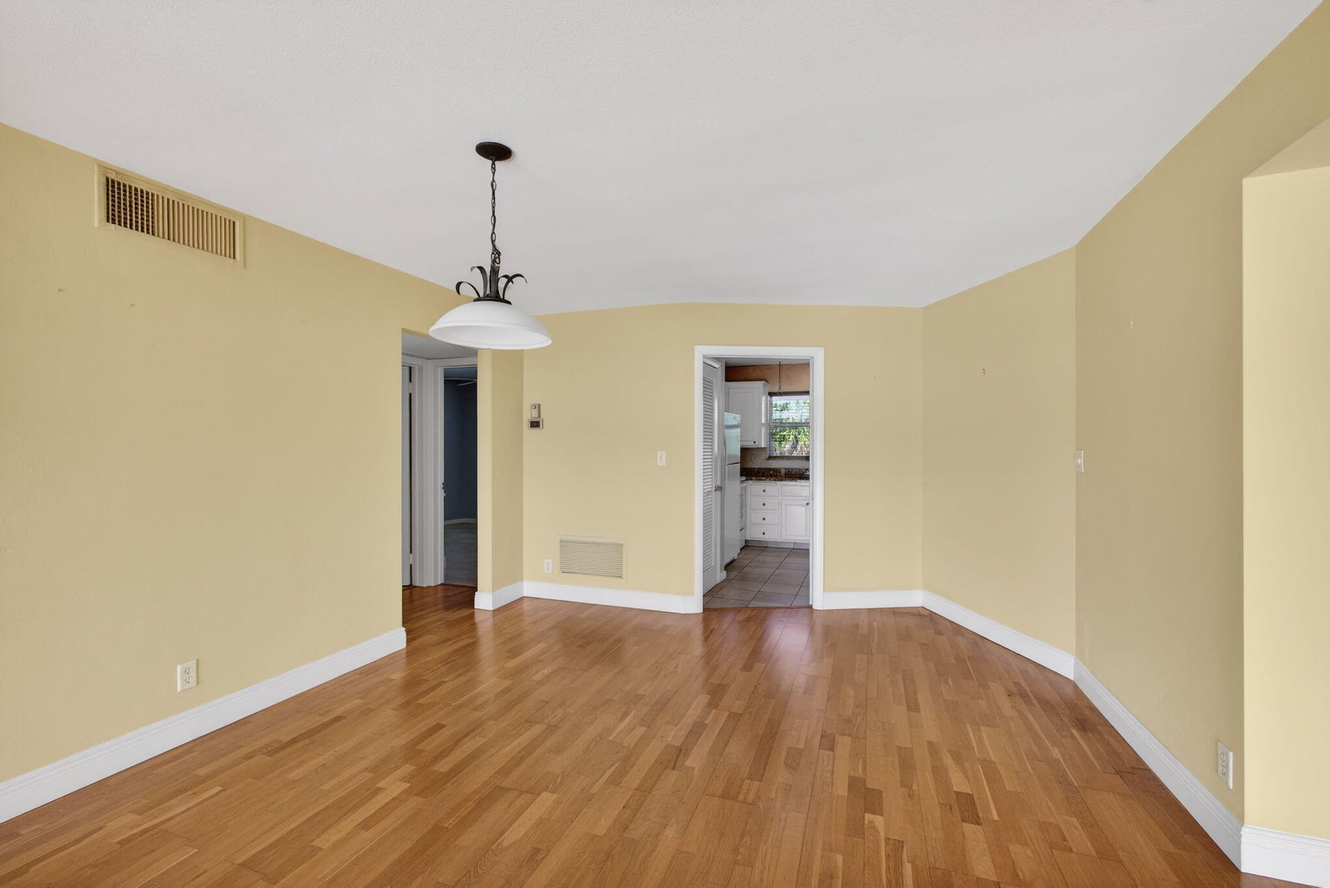  Unit 205 photo 6