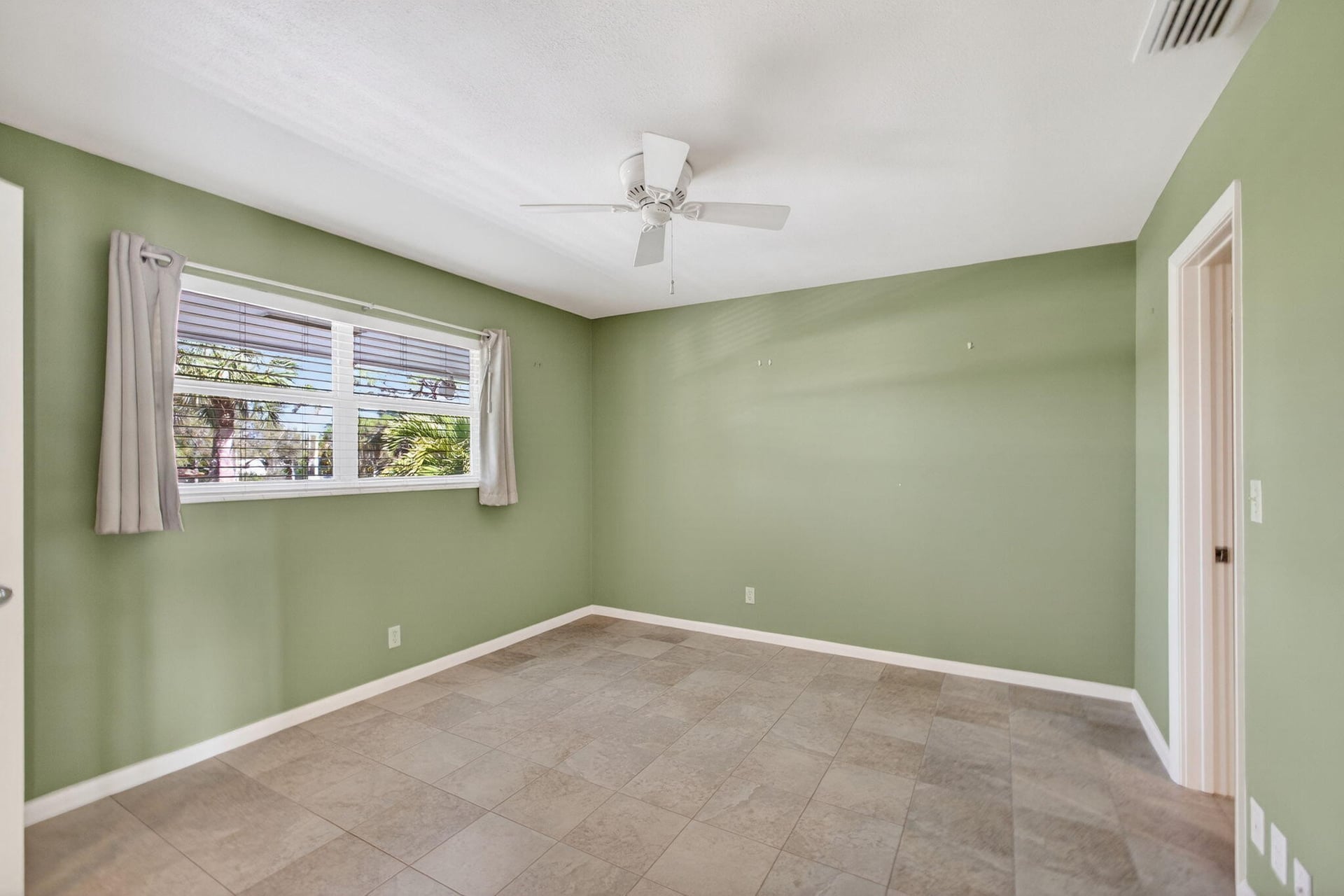  Unit 205 photo 17