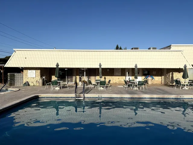 Unit 204 photo 38