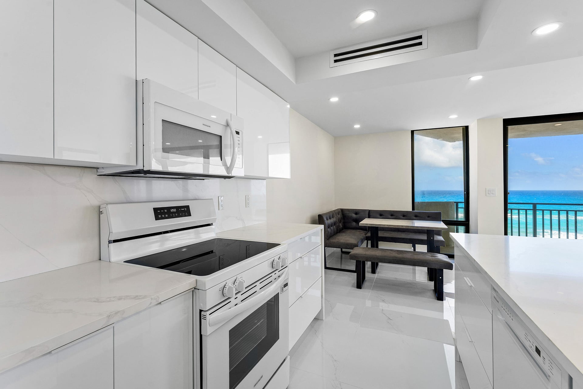 Singer Island Unit 5b photo 18